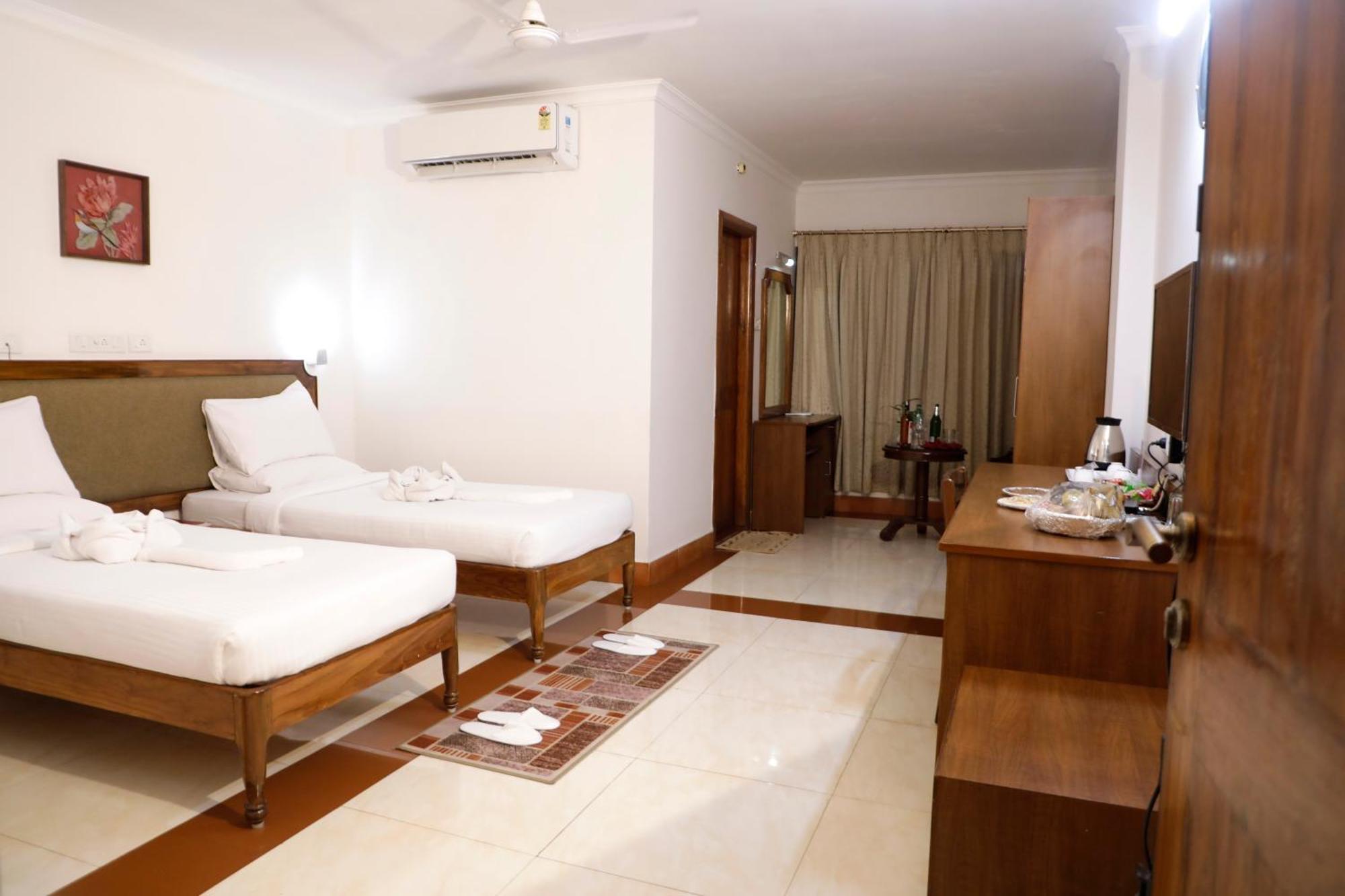 Hotel Golden Anchor ,Paradeep Paradip Garh 外观 照片
